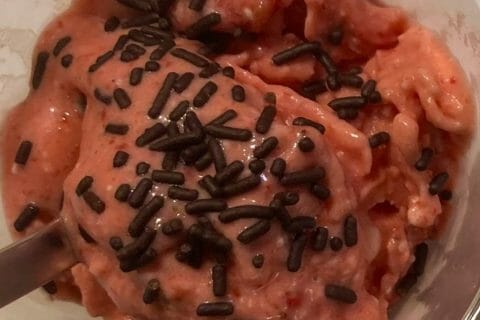Cliquez pour zoomer ! Glace à la fraise Thermomix par fabidespa