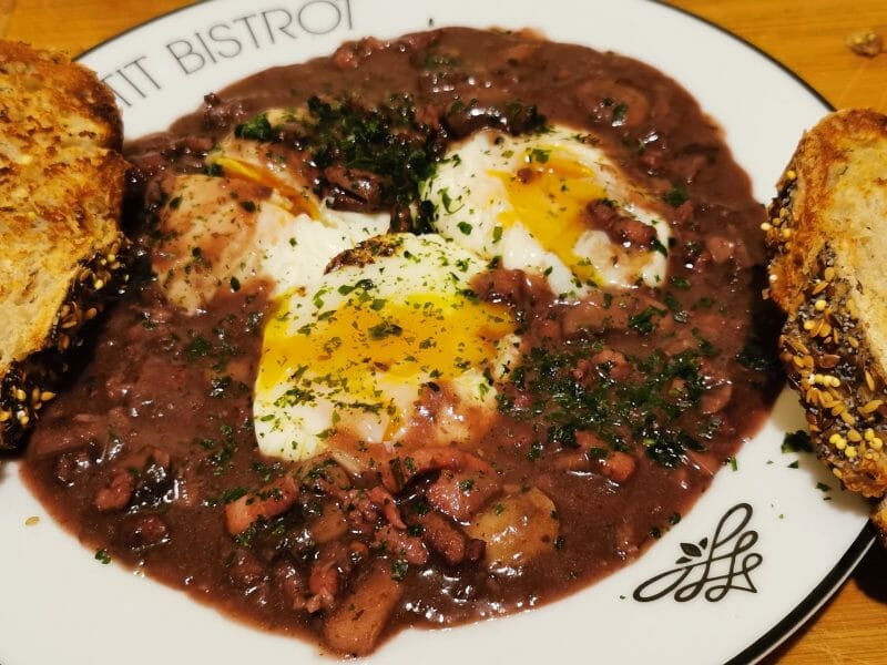 Cliquez pour zoomer ! Oeufs en meurette Thermomix par fobono