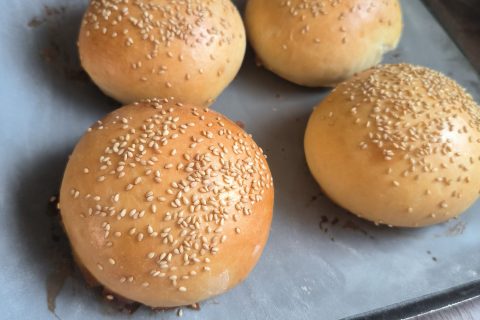 Cliquez pour zoomer ! Pains hamburger Thermomix par marielptv