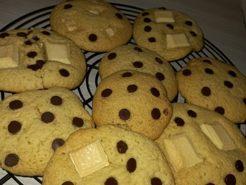 Cliquez pour zoomer ! Cookies aux pépites de chocolat blanc Thermomix par zeynouba03