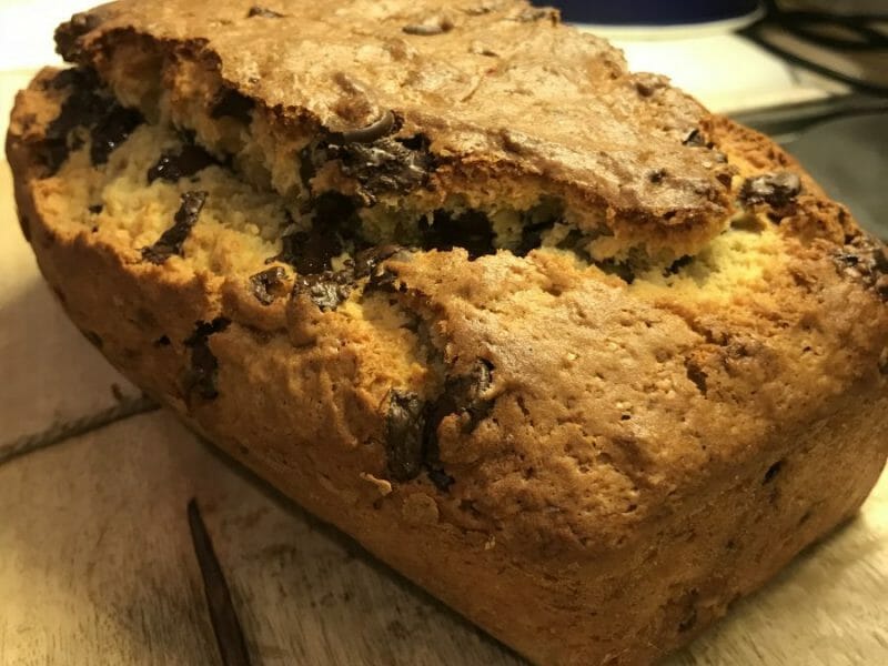 Cliquez pour zoomer ! Cake banane et pépites de chocolat Thermomix par philippemarseillais