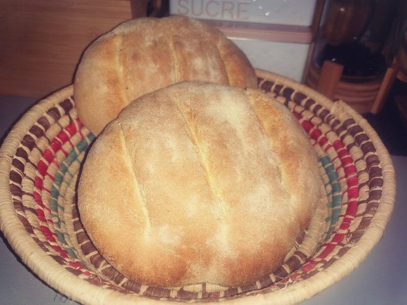 Cliquez pour zoomer ! Pains à la semoule au four Thermomix par mina92