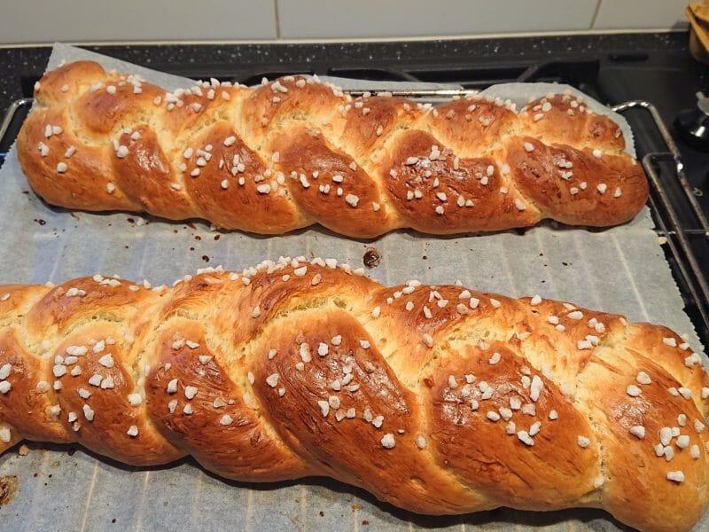 Cliquez pour zoomer ! Brioche tressée à la mie filante Thermomix par Amelieuh