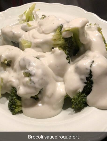 Cliquez pour zoomer ! Brocolis sauce roquefort Thermomix par ABS69