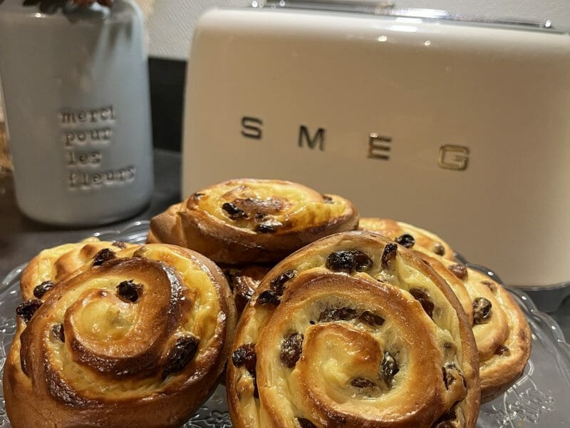 Cliquez pour zoomer ! Pains aux raisins Thermomix par julieedb