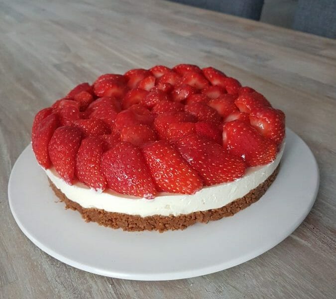 Cliquez pour zoomer ! Tarte aux fraises sans cuisson Thermomix par Jen34