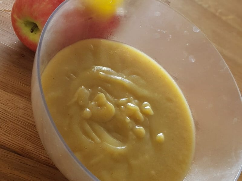 Cliquez pour zoomer ! Compote pomme rhubarbe à la vanille Thermomix par corinne_463