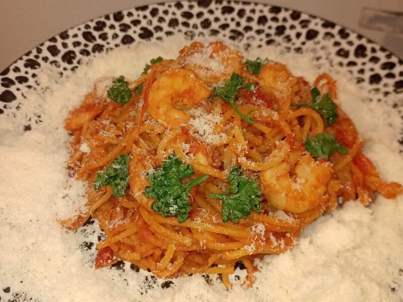 Cliquez pour zoomer ! Spaghettis aux crevettes et à l’ail Thermomix par amelielily04