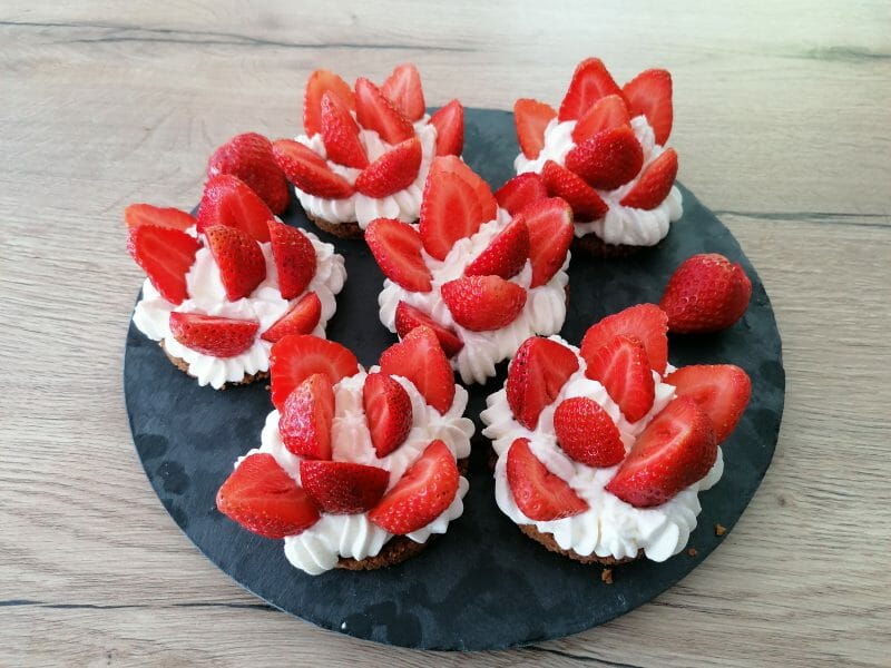 Cliquez pour zoomer ! Tarte aux fraises sans cuisson Thermomix par Emmanuelle29