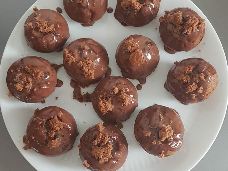 Cliquez pour zoomer ! Muffins façon Sacher Thermomix par Adeline 👩🍳