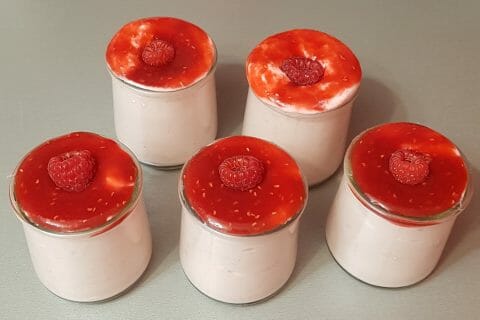 Cliquez pour zoomer ! Mousse à la framboise et son coulis Thermomix par Adeline 👩🍳