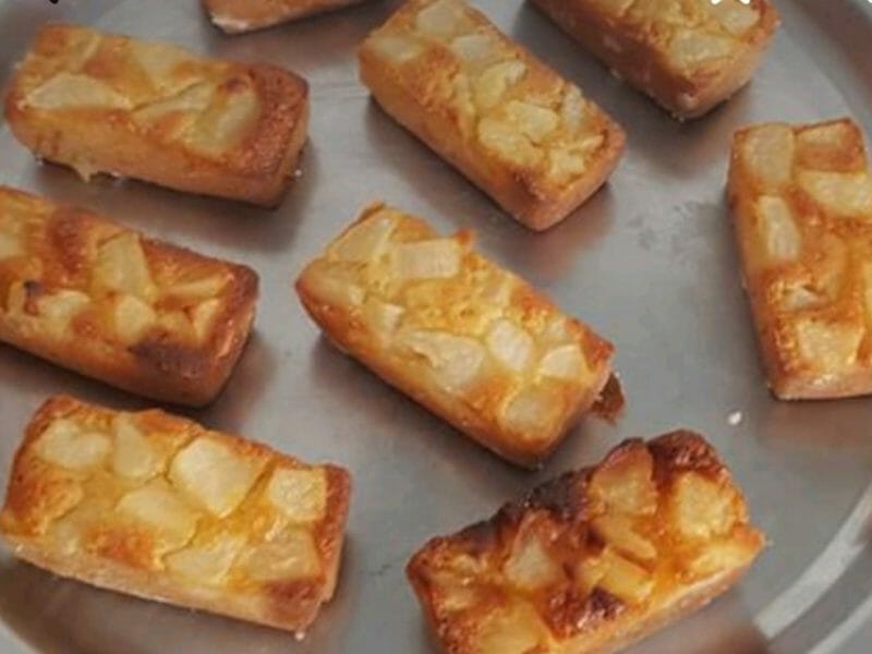 Cliquez pour zoomer ! Petits gâteaux poires et miel Thermomix par Adeline 👩🍳