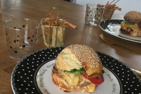 Cliquez pour zoomer ! Pains hamburger Thermomix par Malik