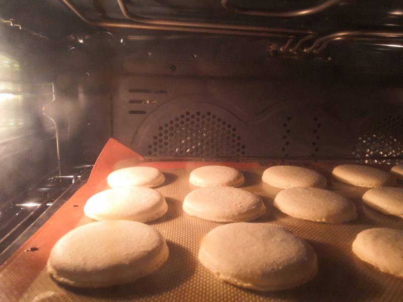 Cliquez pour zoomer ! Macarons Thermomix par Mvosges