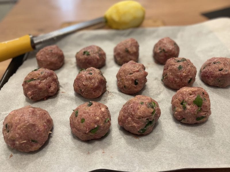 Cliquez pour zoomer ! Boulettes de poireau et boeuf citronné Thermomix par MaisonDenobili