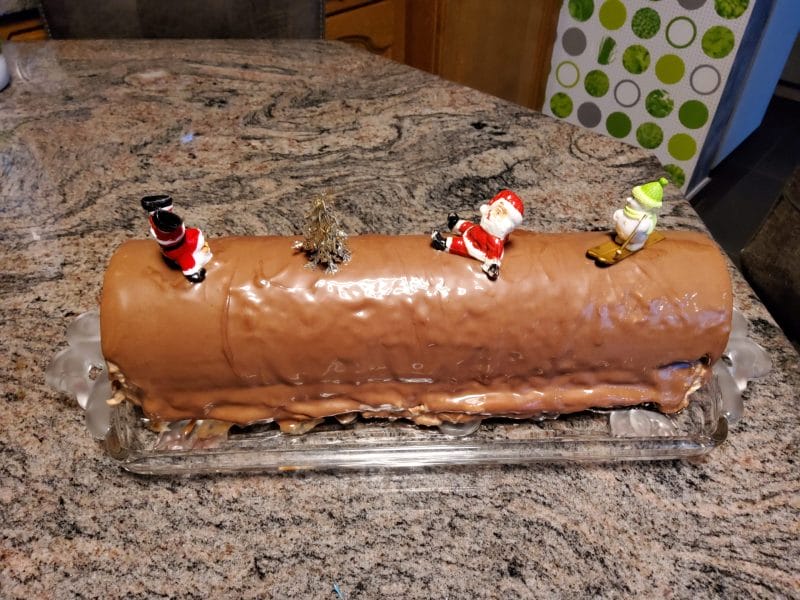 Cliquez pour zoomer ! Bûche mousse au chocolat Thermomix par Alfa