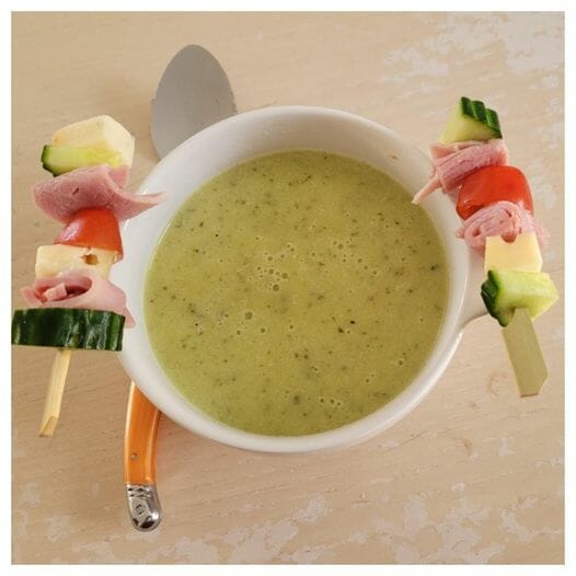 Soupe de concombre et crevettes marinées au citron au Thermomix - Cookomix