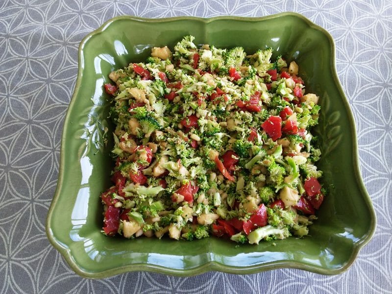 Cliquez pour zoomer ! Salade de brocolis Thermomix par Myrabelle