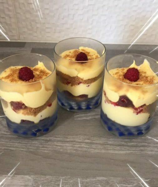 Cliquez pour zoomer ! Tiramisu aux framboises et spéculoos Thermomix par delph2017