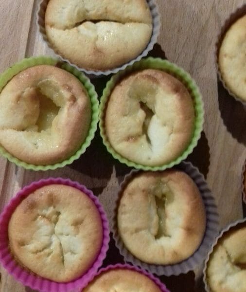 Cliquez pour zoomer ! Fondants au citron, coeur de lemon curd Thermomix par Rezouille