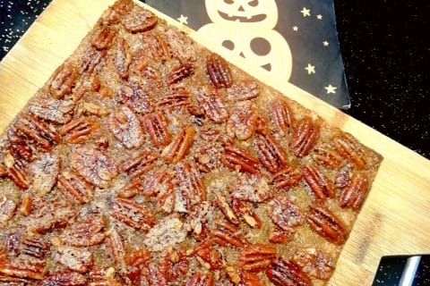 Cliquez pour zoomer ! Carrés pécan et sirop d’érable Thermomix par caroline_877