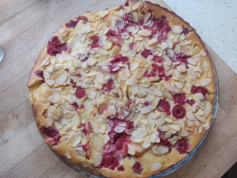 Cliquez pour zoomer ! Clafoutis aux framboises Thermomix par delphine_723