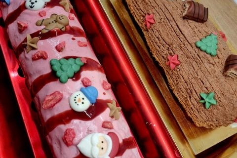 Cliquez pour zoomer ! Fraisier roulé Thermomix par aurelia_129