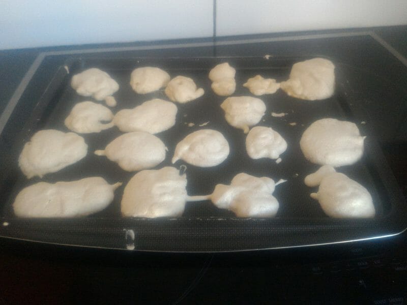 Cliquez pour zoomer ! Meringues Thermomix par Cece 1669