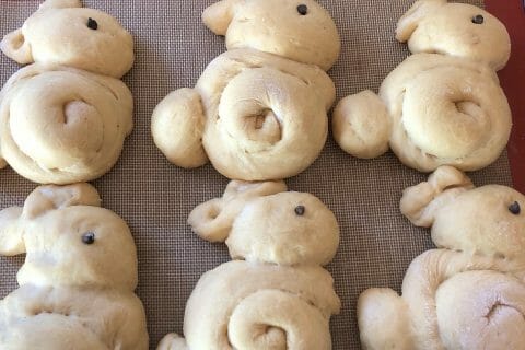 Cliquez pour zoomer ! Brioches lapin de Pâques Thermomix par Marjorie31140