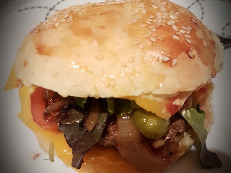 Cliquez pour zoomer ! Pains hamburger Thermomix par Cec-iiiile