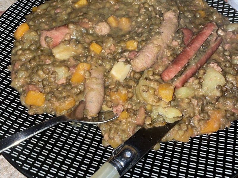 Cliquez pour zoomer ! Lentilles et ses saucisses Thermomix par Mamz’elle’C