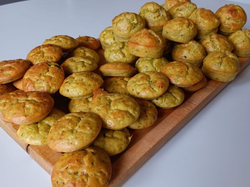 Cliquez pour zoomer ! Muffins courgettes et pesto Thermomix par blue2707
