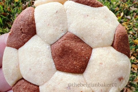 Cliquez pour zoomer ! Biscuits ballon de foot Thermomix par Nathinusa