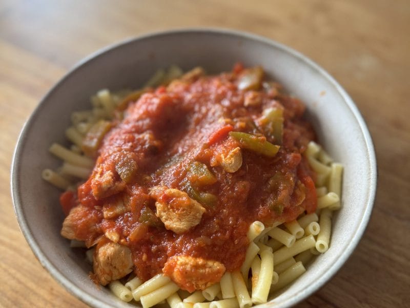 Cliquez pour zoomer ! Escalopes de poulet basquaise Thermomix par perbaud