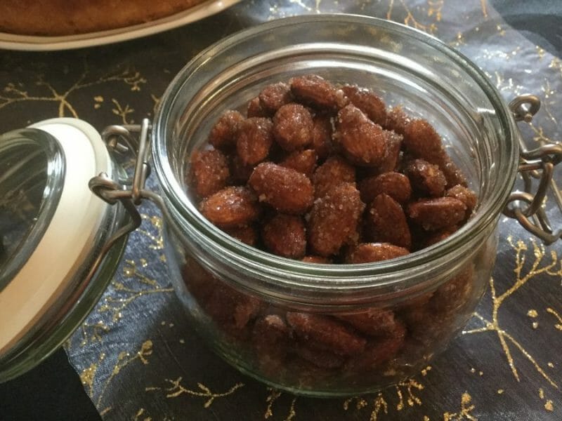 Cliquez pour zoomer ! Amandes grillées à la cannelle et au miel Thermomix par Solmar