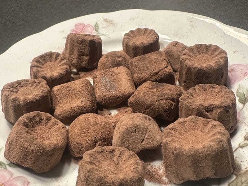 Cliquez pour zoomer ! Truffes au chocolat Thermomix par hellodie71