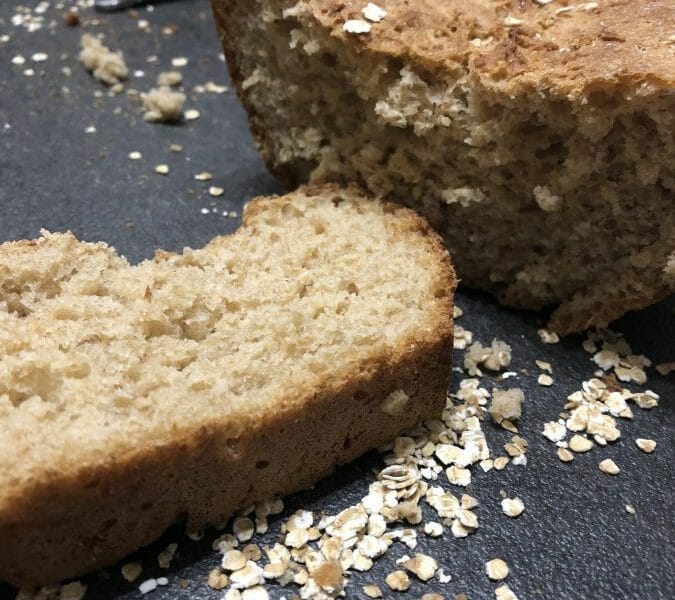 Cliquez pour zoomer ! Pain aux flocons d’avoine et au miel Thermomix par Charlotte0903