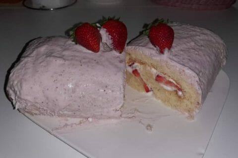 Cliquez pour zoomer ! Fraisier roulé Thermomix par Sabrina