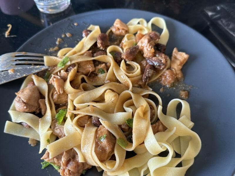 Cliquez pour zoomer ! Poulet aux amandes Thermomix par leslycassie