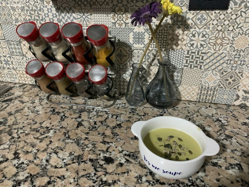 Cliquez pour zoomer ! Velouté de brocoli et feta Thermomix par Hanen