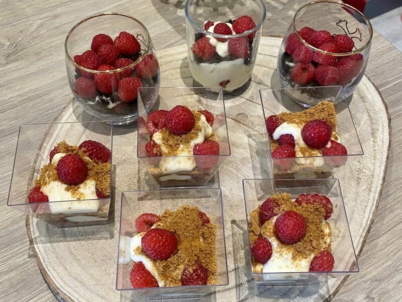 Cliquez pour zoomer ! Tiramisu aux framboises et spéculoos Thermomix par manouneee