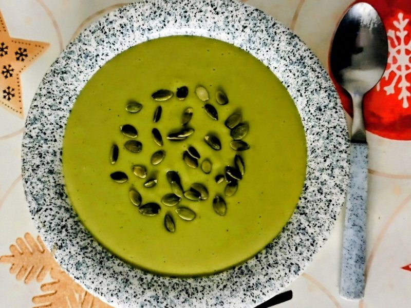 Cliquez pour zoomer ! Soupe de brocolis et pommes de terre Thermomix par L'Alsacienne