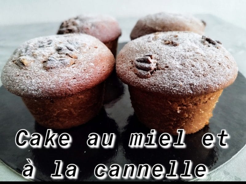 Cliquez pour zoomer ! Cake au miel et à la cannelle Thermomix par L'Alsacienne