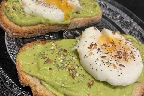 Cliquez pour zoomer ! Tartine avocat et oeuf mollet Thermomix par Noura84