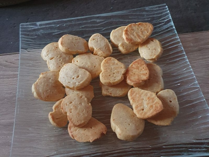 Cliquez pour zoomer ! Biscuits apéritif crème et oignon Thermomix par Nathalie