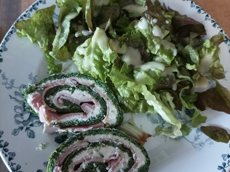Cliquez pour zoomer ! Roulé aux épinards, saumon et Boursin Thermomix par vivi35190