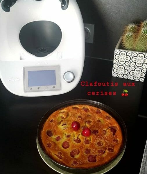 Cliquez pour zoomer ! Clafoutis aux fraises Thermomix par Cindy041192
