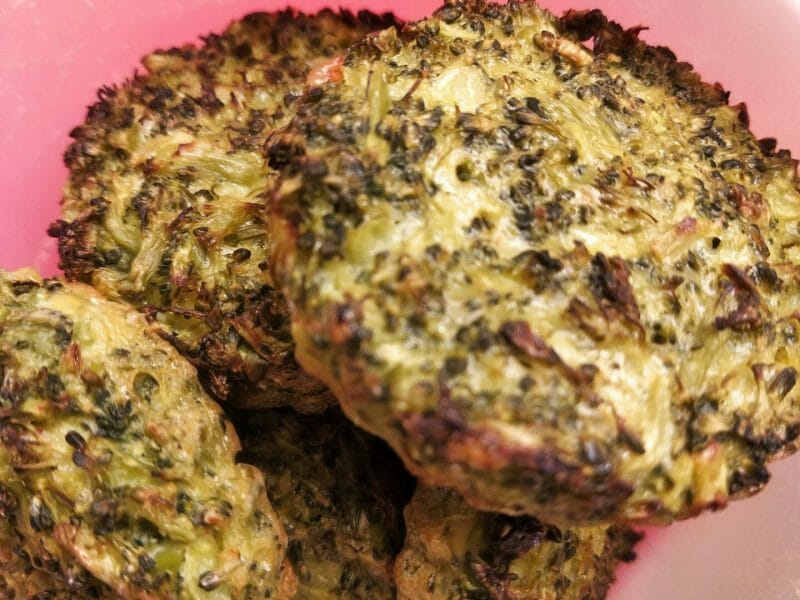 Cliquez pour zoomer ! Galettes de brocolis Thermomix par MarionMion