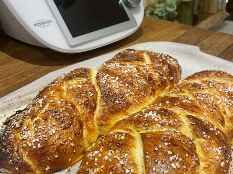 Cliquez pour zoomer ! Brioche tressée à la mie filante Thermomix par Andalucia06