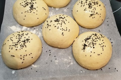 Cliquez pour zoomer ! Pains hamburger Thermomix par Muriel65